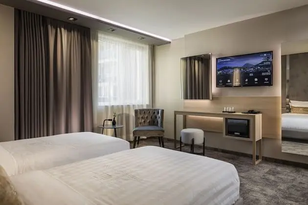 Deluxe İki Ayrı Yataklı Oda