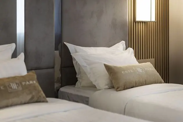 Deluxe İki Ayrı Yataklı Oda