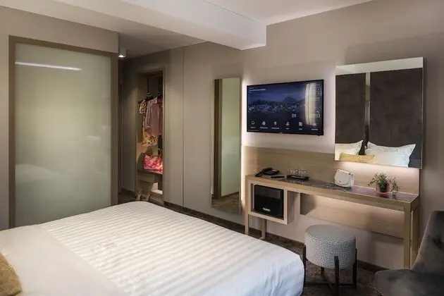 King Room