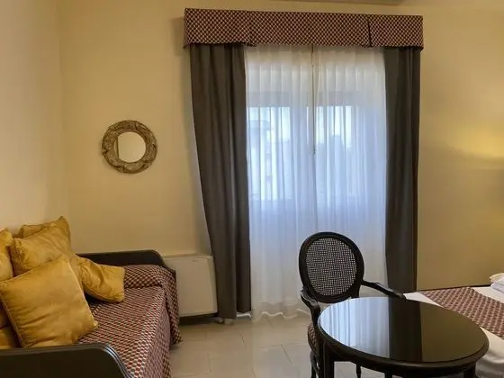 Standard Üç Kişilik Oda