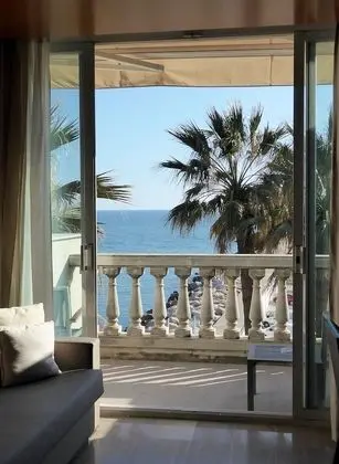 Deluxe Tek Büyük veya İki Ayrı Yataklı Oda, Balkon, Deniz Manzaralı