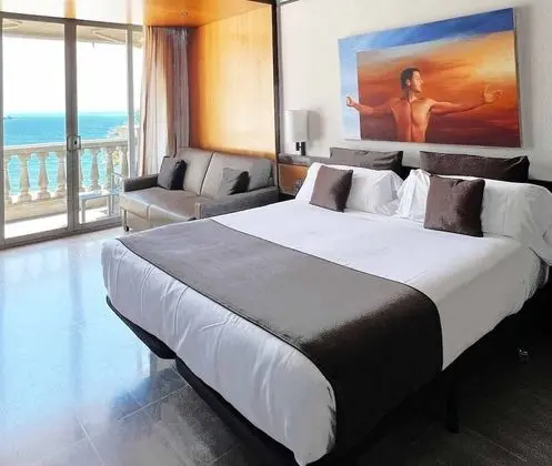 Deluxe Tek Büyük veya İki Ayrı Yataklı Oda, Balkon, Deniz Manzaralı