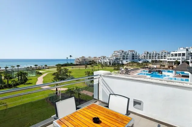 Süit, 2 Yatak Odası, Deniz Manzaralı (4 adults + 1 child)