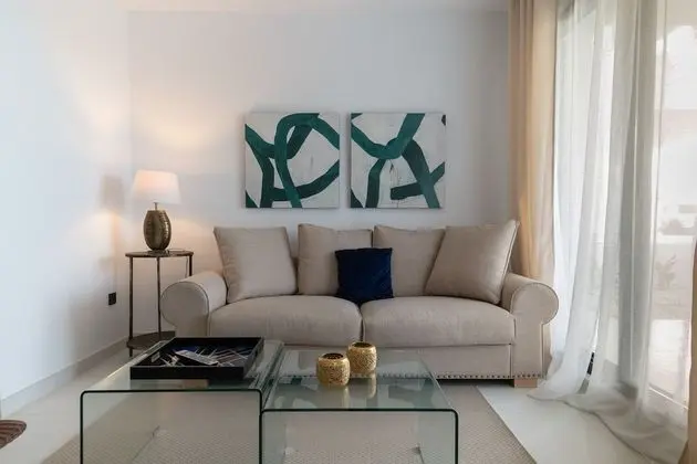 Superior Apart Daire, 2 Yatak Odası, Teras, Bahçe Manzaralı