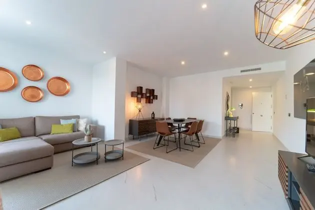 Superior Apart Daire, 2 Yatak Odası, Teras, Bahçe Manzaralı