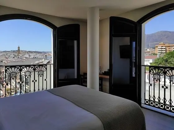 Superior Tek Büyük veya İki Ayrı Yataklı Oda, Şehir Manzaralı