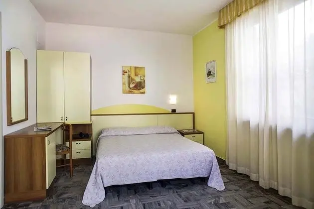 Büyük Yataklı Tek Kişilik Oda, Balkon