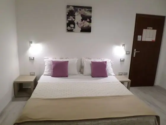 Tek Büyük Yataklı Oda, Göl Manzaralı