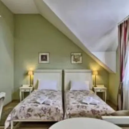 Comfort Tek Büyük Yataklı Oda