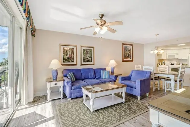 Daire (Estero Island Beach Villas 105)