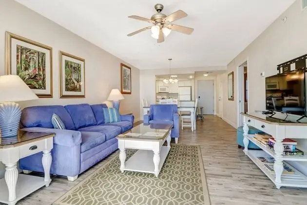 Daire (Estero Island Beach Villas 105)