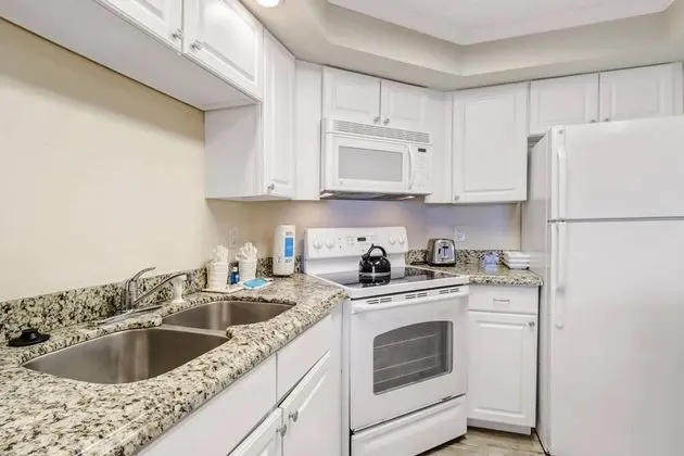 Daire (Estero Island Beach Villas 105)