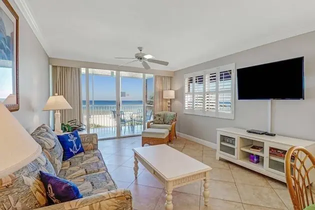 Daire (Estero Island Beach Villas 206)