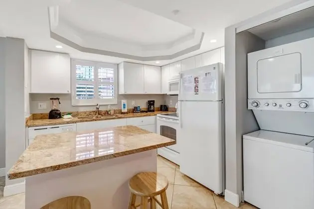 Daire (Estero Island Beach Villas 206)