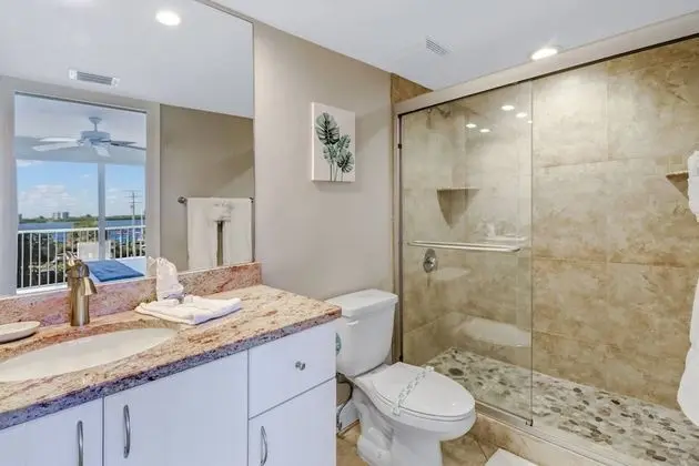 Daire (Estero Island Beach Villas 206)