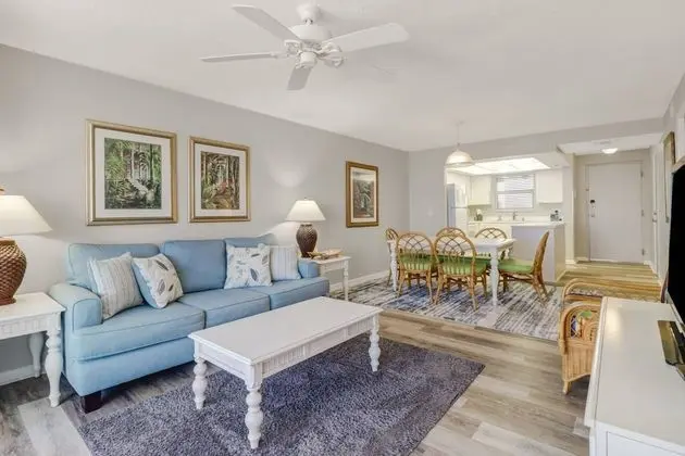 Daire (Estero Island Beach Villas 604)