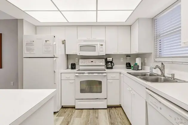 Daire (Estero Island Beach Villas 604)