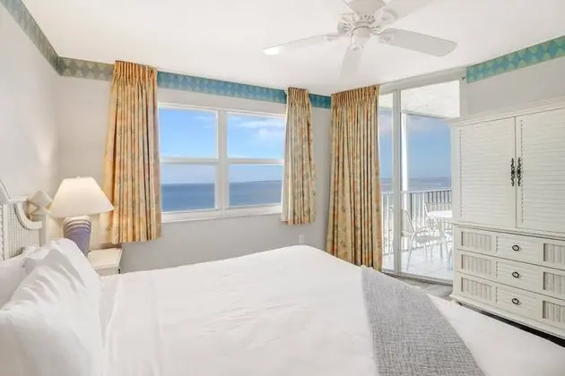 Daire (Estero Island Beach Villas 604)
