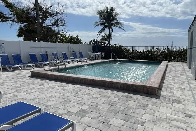 Daire (Estero Island Beach Villas 604)