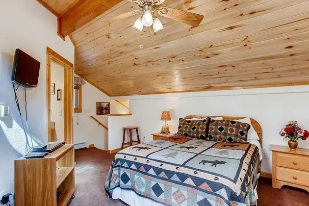 Daire, Birden Çok Yatak, Nehir Manzaralı (Two-Bedroom Suite)