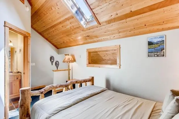 Süit, Birden Çok Yatak, Nehir Manzaralı (Two-Bedroom Suite)
