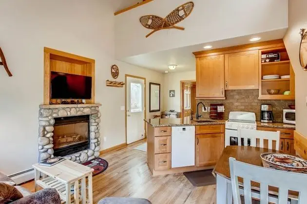 Süit, Birden Çok Yatak, Nehir Manzaralı (Two-Bedroom Suite)