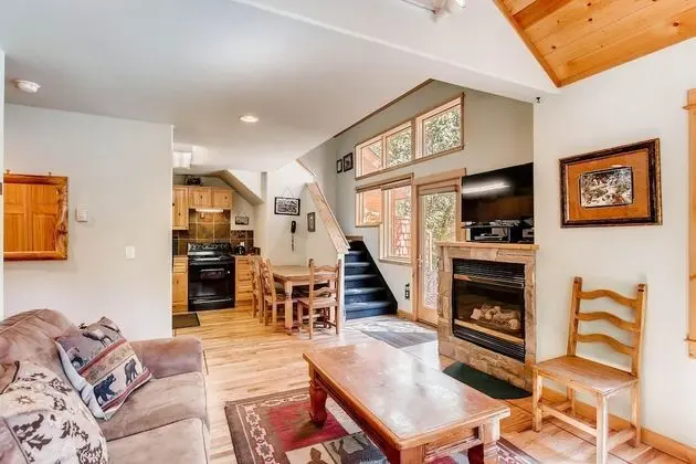 Süit, Birden Çok Yatak, Nehir Manzaralı (Two-Bedroom Suite)