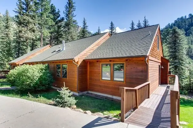 Süit, Birden Çok Yatak, Nehir Manzaralı (Two-Bedroom Suite)