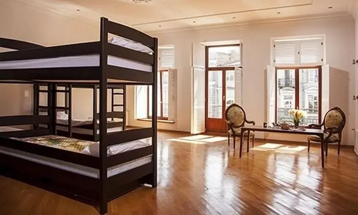 Ortak Ranzalı Oda, Karma Ranzalı Oda, Balkon (16 beds)