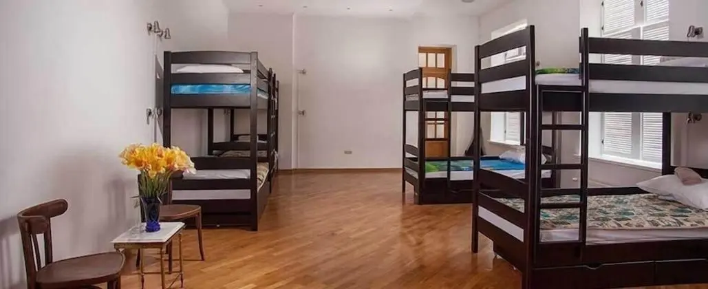 Ortak Ranzalı Oda, Karma Ranzalı Oda, Sigara İçilmez (14 beds)