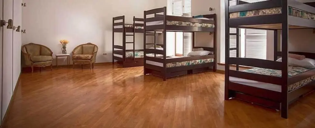 Ortak Ranzalı Oda, Karma Ranzalı Oda, Sigara İçilmez (14 beds)