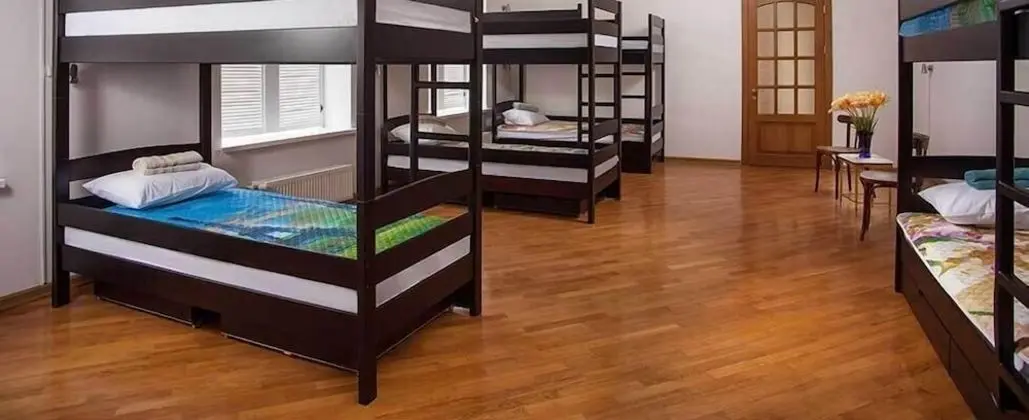 Ortak Ranzalı Oda, Sadece kadınlar için (14 beds)