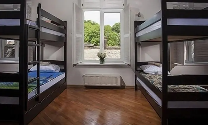 Ortak Ranzalı Oda, Sadece kadınlar için (14 beds)