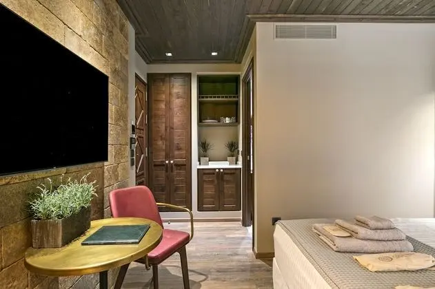 Design Tek Büyük Yataklı Oda