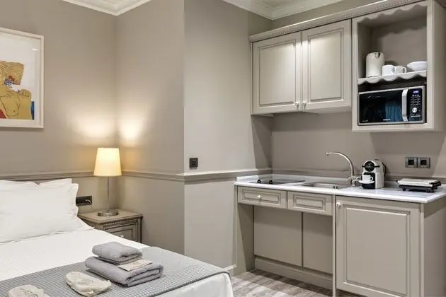 Design Tek Büyük Yataklı Oda