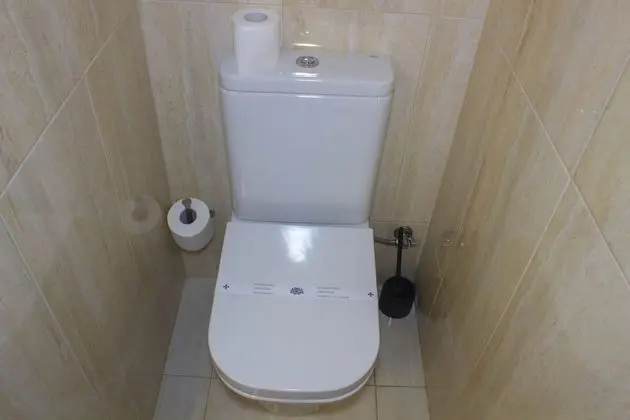 Standard Üç Kişilik Oda, Balkon, Bahçe Manzaralı