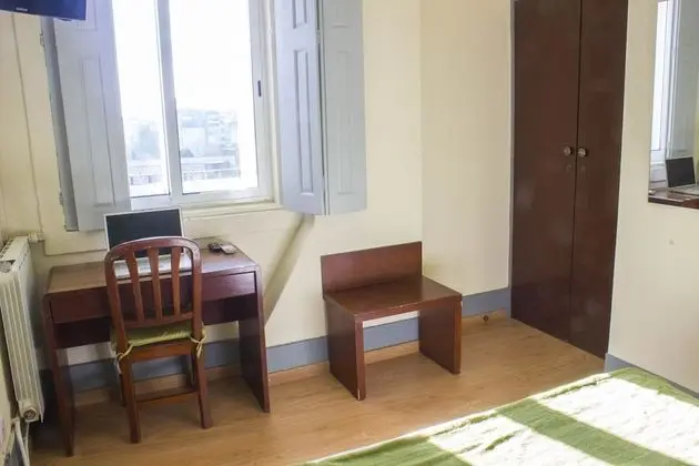 Tek Büyük Yataklı Oda, 1 Çift Kişilik Yatak, Bahçe Manzaralı