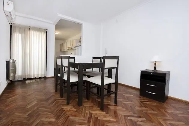 Apart Daire, Birden Çok Yatak, Sigara İçilmez, Şehir Manzaralı