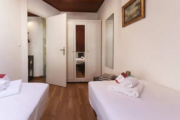 Apart Daire, 2 Yatak Odası, Mutfak