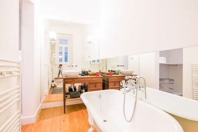 Apart Daire, 4 Yatak Odası, Balkon, Nehir Manzaralı