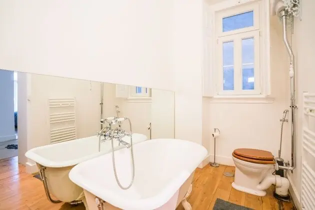 Apart Daire, 4 Yatak Odası, Balkon, Nehir Manzaralı