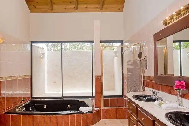 Villa, 1 En Büyük (King) Boy Yatak, Sigara İçilmez