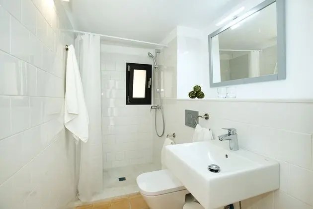 Villa, 4 Yatak Odası, Kişiye Özel Havuzlu, Deniz Manzaralı