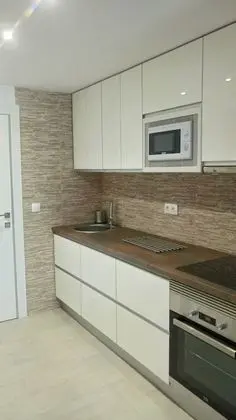 Stüdyo, Havuz Manzaralı