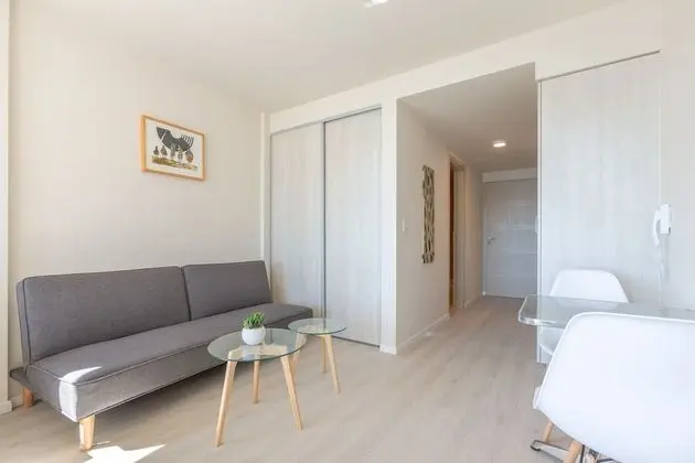 Stüdyo, Göl Manzaralı