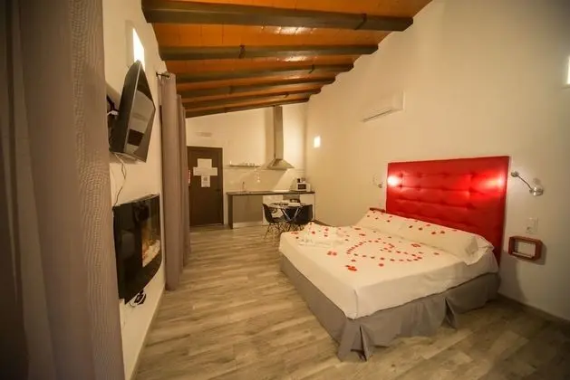 Romantic Stüdyo, Jakuzi (2)