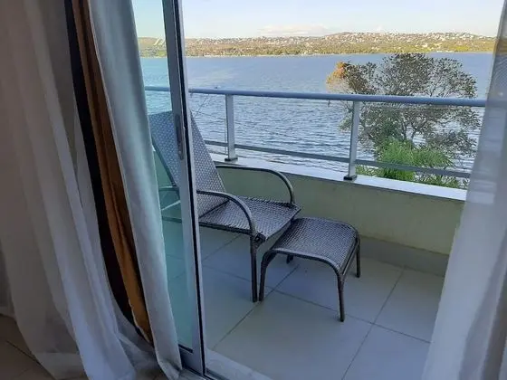 Superior Süit, Göl Manzaralı