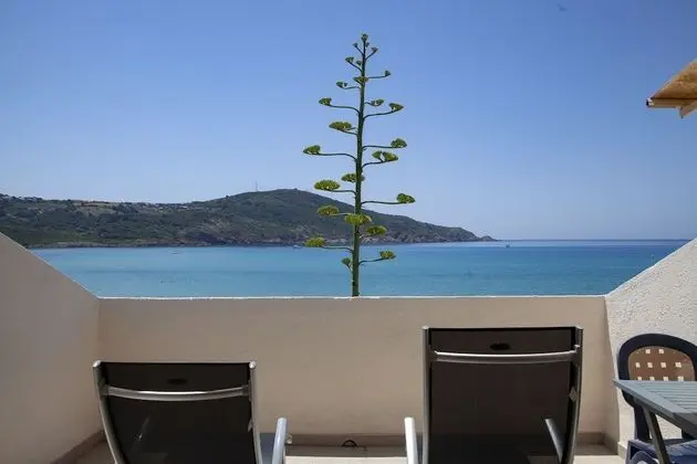 Üç Kişilik Oda