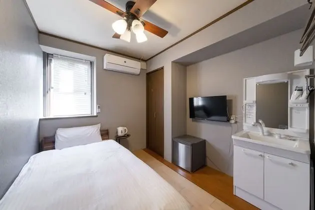 Tek Kişilik Oda (with Private Bathroom)