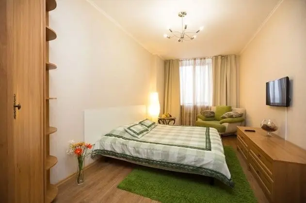 Apart Daire, 1 Yatak Odası (Belinskogo, 86-128)